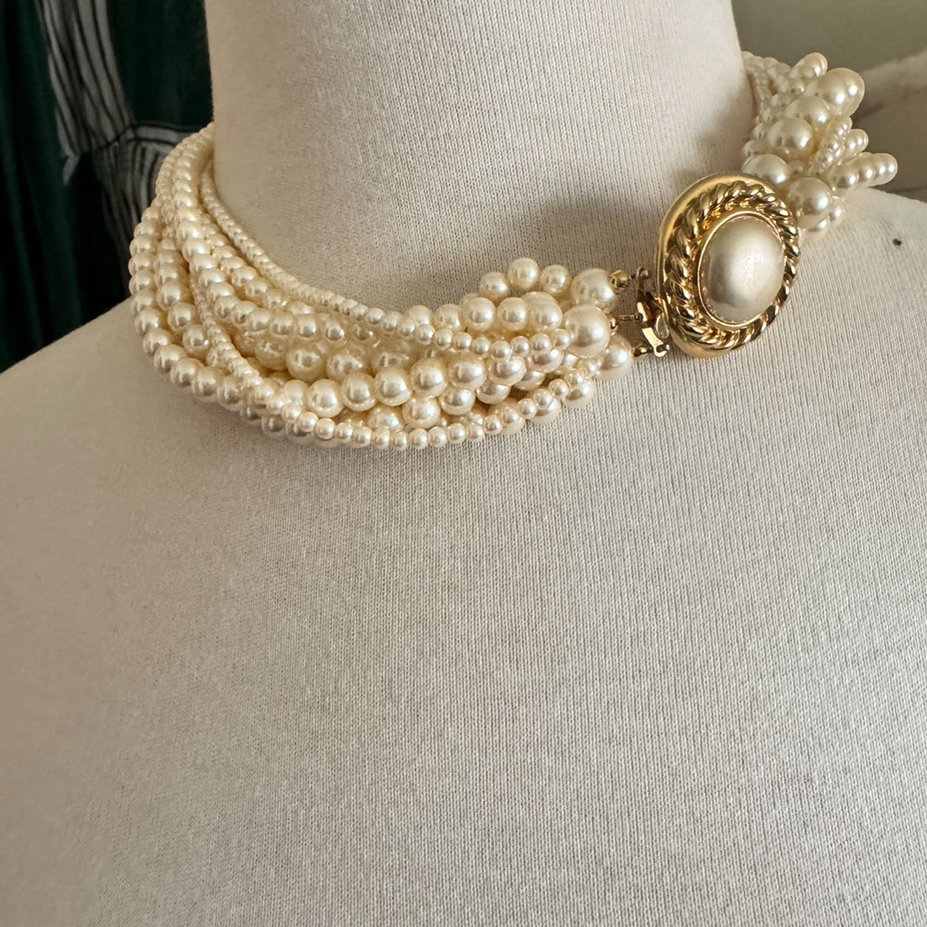 Carolee Multi Strand Pearl Choker Necklace 129$
